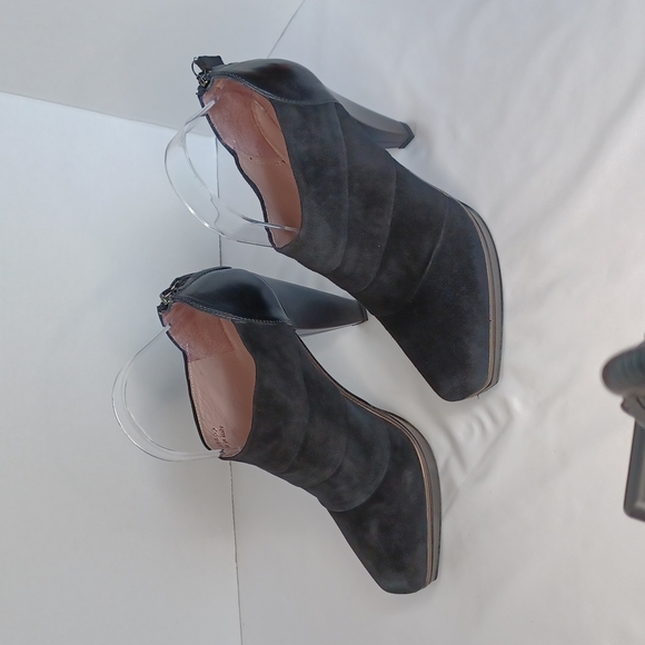 Hugo Boss Black Suede Platform Ankle Booties - Picture 2 of 9